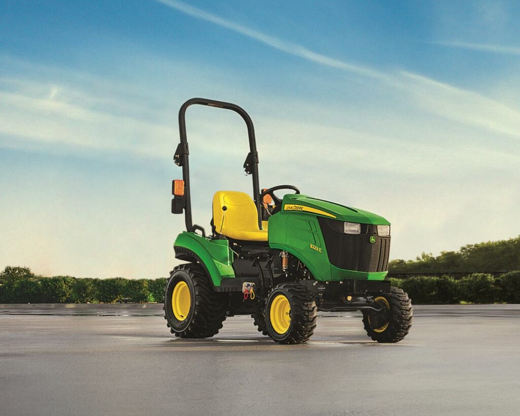 John Deere 1023E Tractors